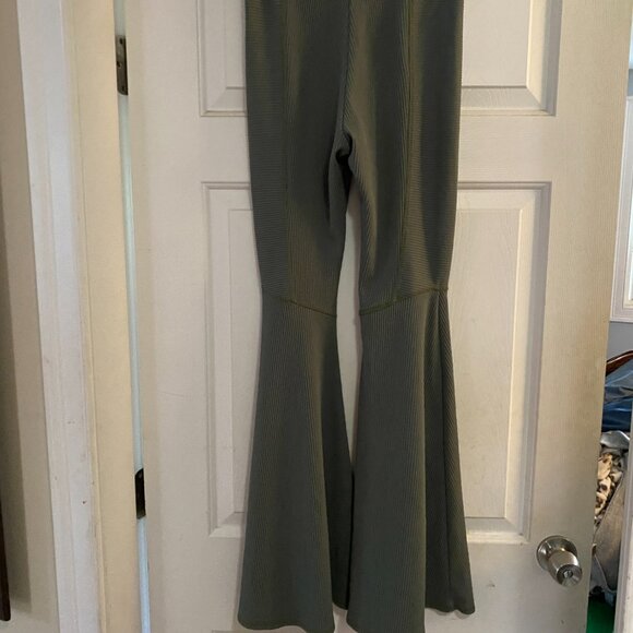 Sonny Ribbed Flare Pant Olive Small - Picture 3 of 5